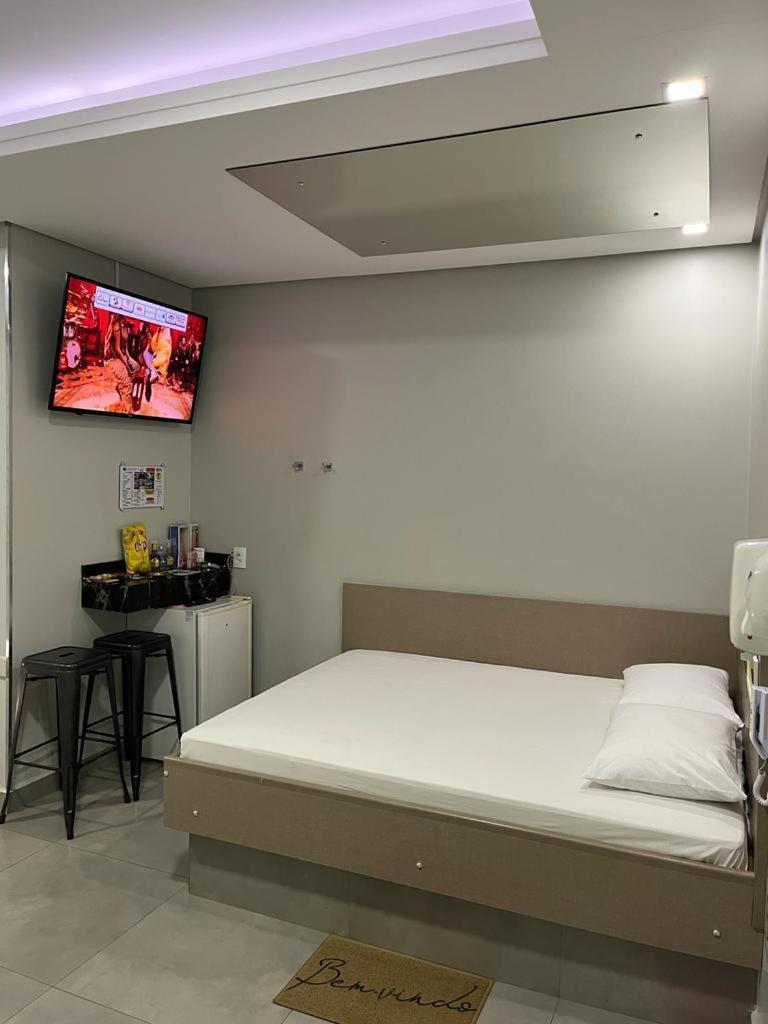 Motel Drive In T - Prolongamento Da Avenida Getulio Vargas Facil Acesso Ao Shopping Patio Chapeco Chapecó Exterior foto
